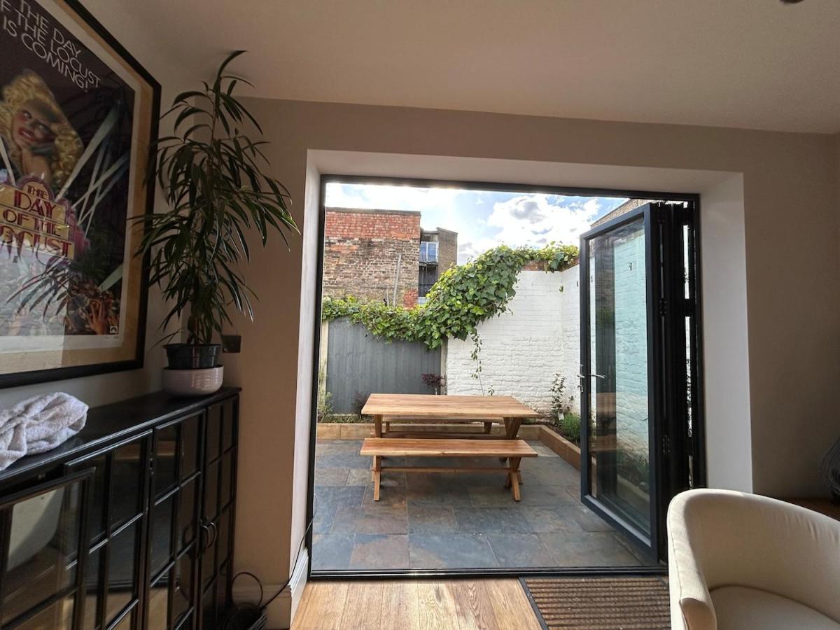 6 Double Bedroom House Hampstead Heath In Camden * London