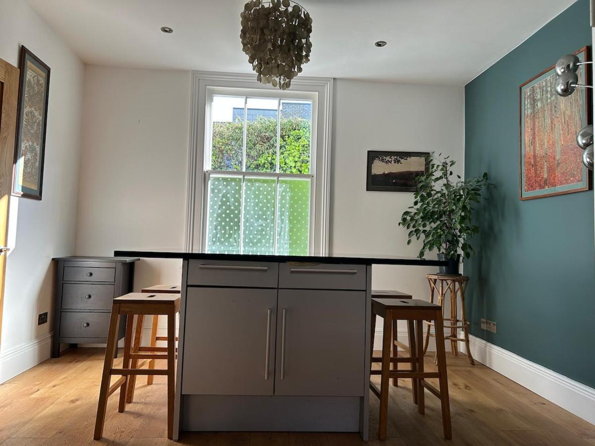Ferienhaus 6 Double Bedroom House Hampstead Heath In Camden